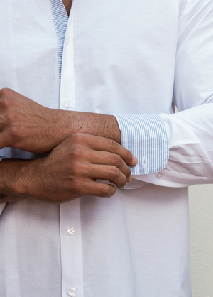 Camisa Mónaco Lino Blanco Con Detalles Interiores Mil Rayas